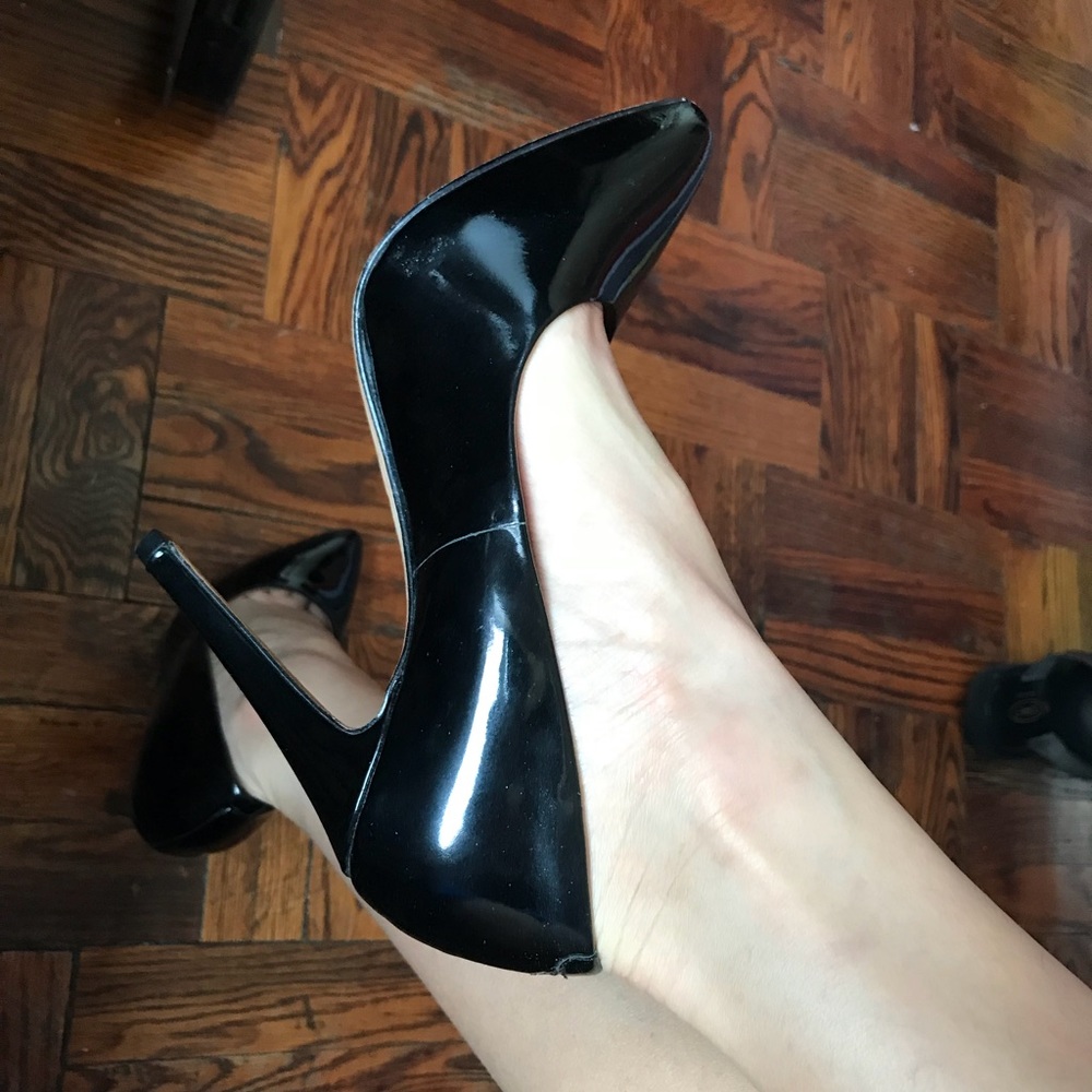 BRAND NEW Corso Como patent heels